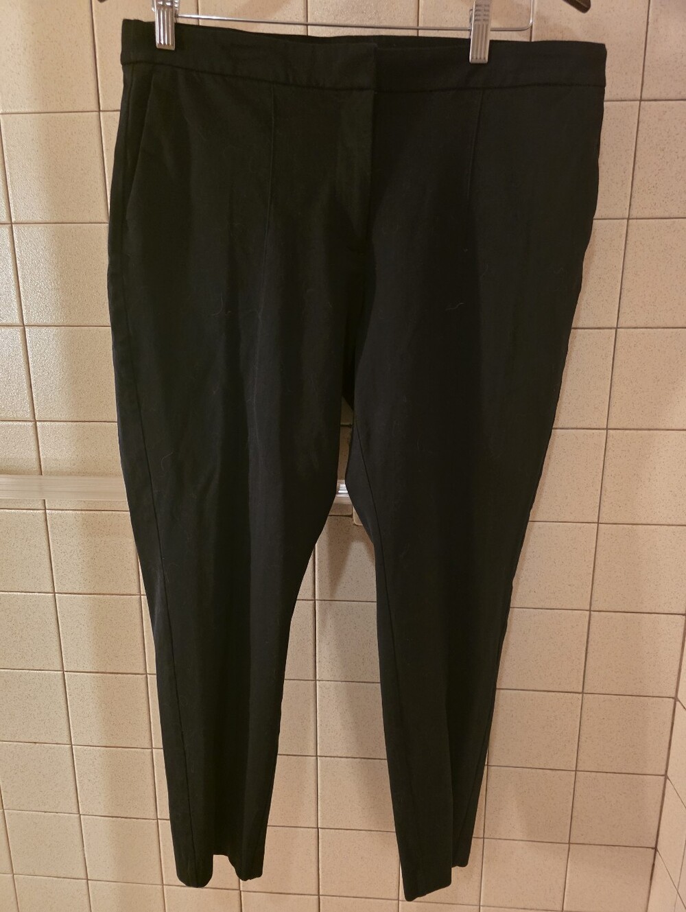 J Jill Black Womans Capris Classic Slim Fit